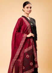 Black Serenity Kurta Set with Maroon Dupatta