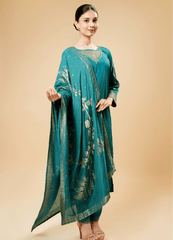 Rich Green Kurta Set with Handwoven Silk Dupatta